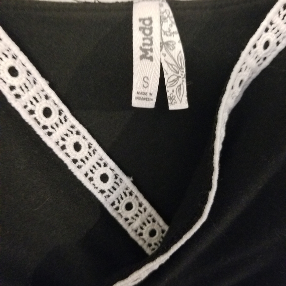 Womens Mudd Dress - Picture 2 of 5